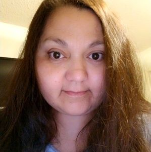 Meet your Posher, Deborah